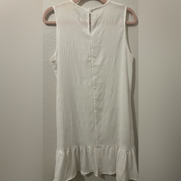 Women's size MEDIUM, WHITE day dress by Soly Hux. NEW WITH TAGS! - Picture 5 of 12